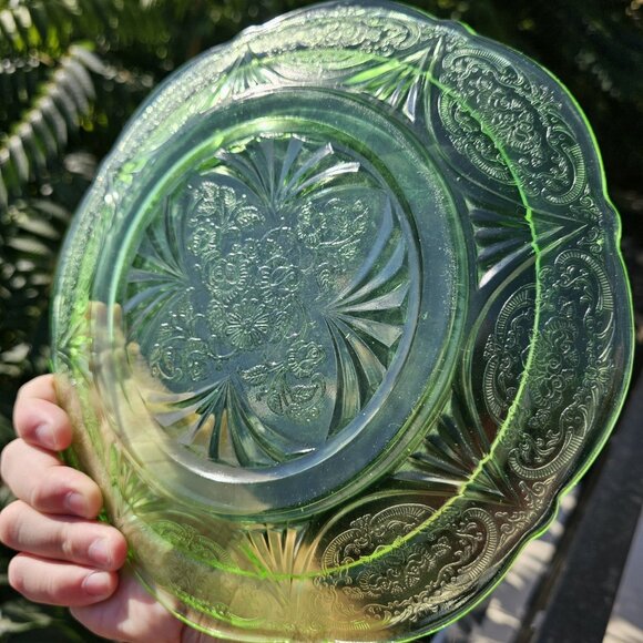 Uranium Depression Plates Set Of 3 Collectible Highly Ornate Geiger Tested - Picture 5 of 12